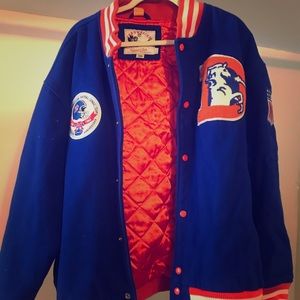 Denver Broncos (Good Condition) 100% authentic